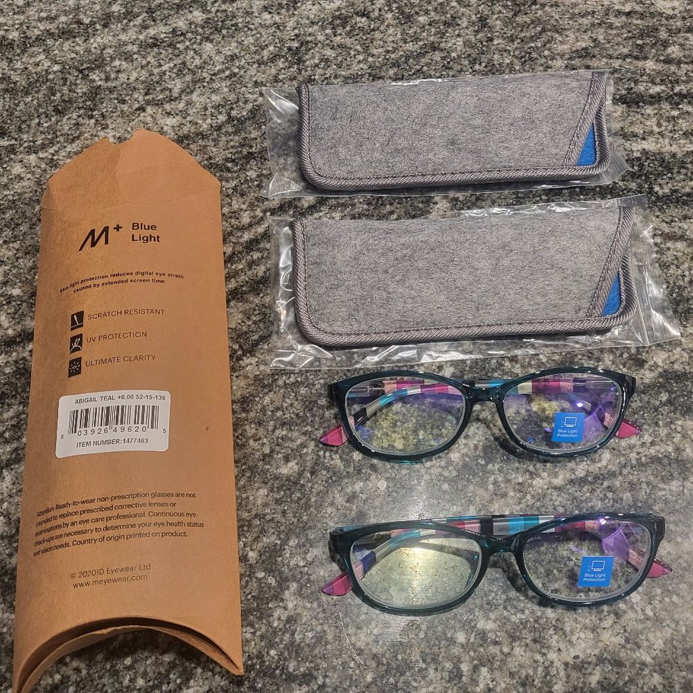 Blue light Glasses 2 Pack with 2 Cases NEW! Abigail by M+ +0.00